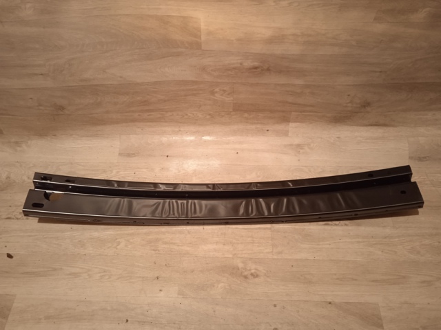 27X1073 Polcar Балка бампера переднього