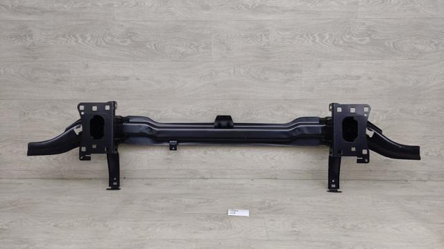 Шина бампера переднього Signeda PVW44107A ціна, від 82.15 USD