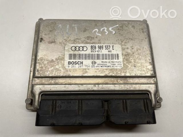 Блок двигуна VAG 8E0909557E