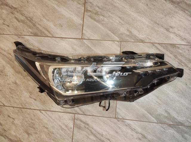 Купити 8111002L50 Toyota Права блок фара