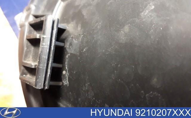 Фара правая Hyundai/Kia 9210207XXX ціна, від 51.02 USD