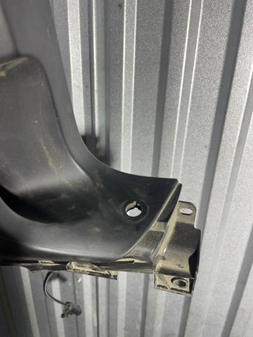 Ручка двері бічної/зсувної внутрішня права Mercedes A44776077009051 ціна, від 107.25 USD