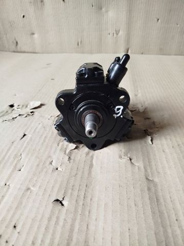Насос паливний високого тиску Bosch 0445010132 ціна, від 73.32 USD