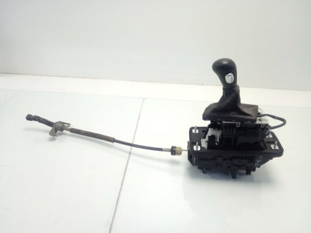 Купити 8R1713041F VAG 