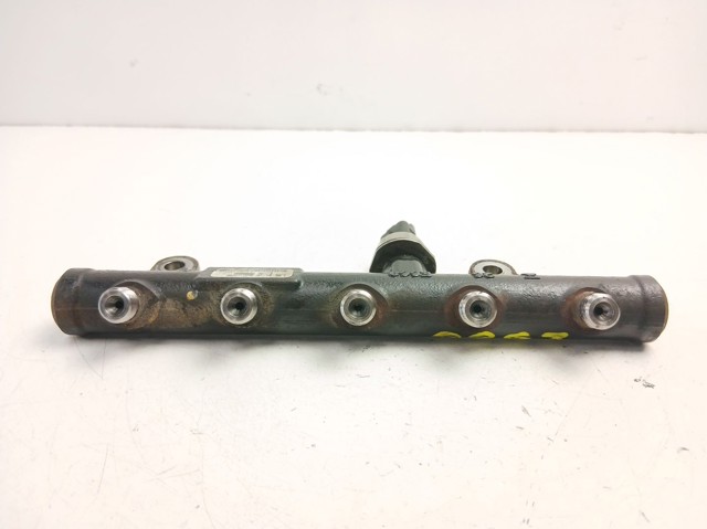Рампа форсунок системи упорскування палива Volvo 9654726280 ціна, від 17.08 USD