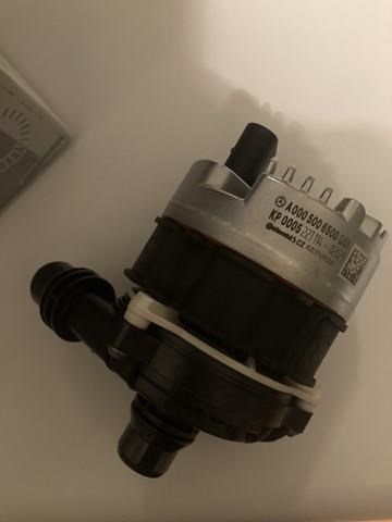 A000500650080 Mercedes Водяний насос охолодження електро додатковий