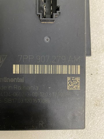 7PP907279AM Porsche 
