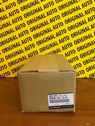 Кронштейн емблеми решітки радіатора Mazda BCKB50721A ціна, від 24.48 USD
