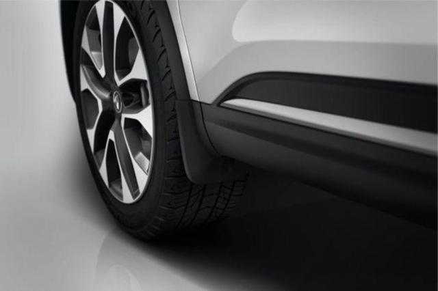 Купити 8201665625 Renault (RVI) Бризковики передніх коліс