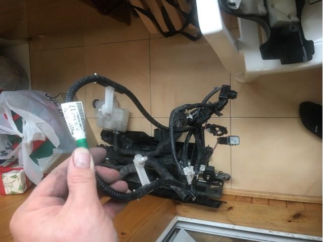  Toyota 8211433170 ціна, від 339.12 USD