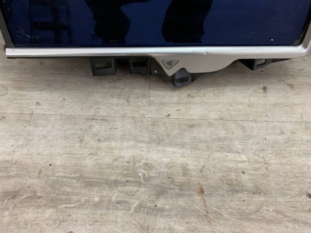  Tesla 100477700J