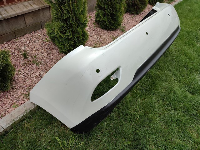 Кожух бампера заднього Toyota 521590E020 ціна, від 101.58 USD