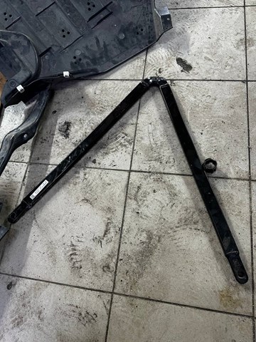  51648071577 BMW