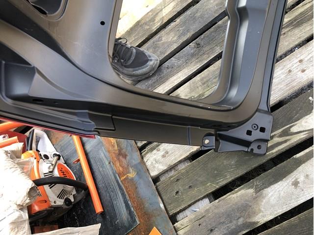  Land Rover LR077688