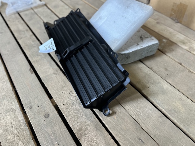 Жалюзі радіатора Land Rover LR043742
