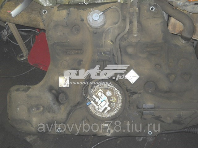 Бак паливний Toyota Auris JPP (E15) (Тойота Ауріс)