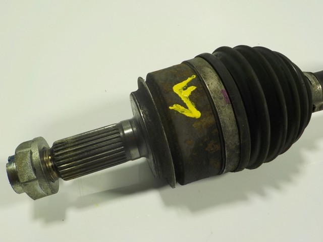 Піввісь передня ліва Honda 44306TA9E01