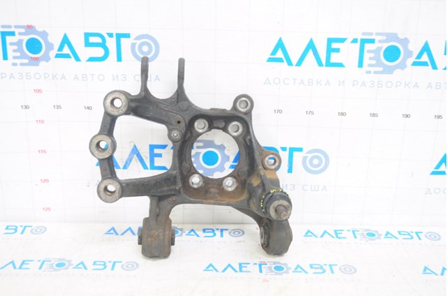 Купити KB9A2611X Mazda Кулак поворотний правий