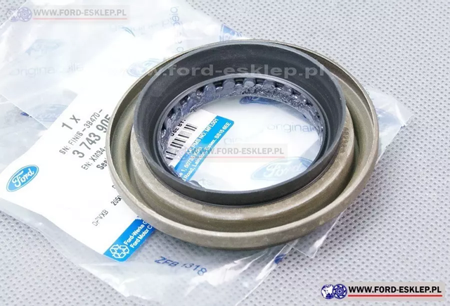 Сальник хвостовика SA0127165 Mazda