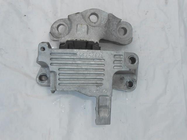 32325236 Volvo 