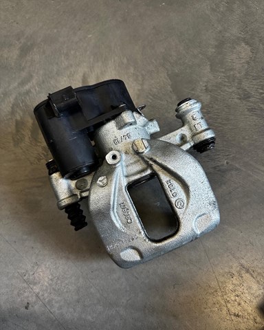  Mercedes A9104232600 ціна, від 183.32 USD