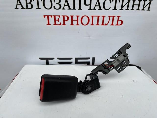 108593901E Tesla