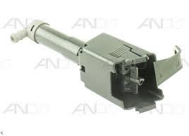 Сопло омивача фари передньої, правої AND 3J955066
