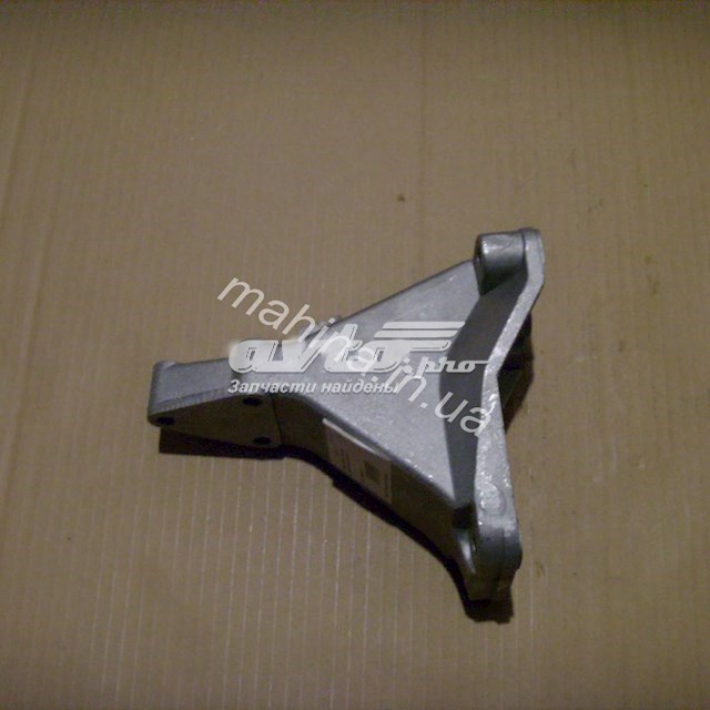 Кронштейн подушки (опори) двигуна, задньої Chery A111001411 ціна, від 1.46 USD