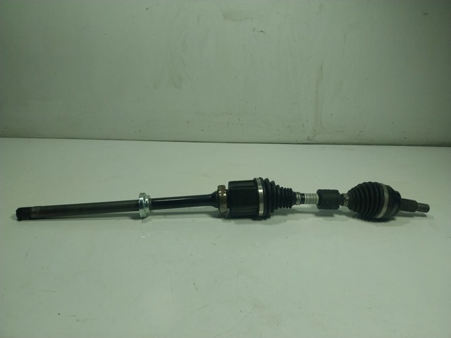 Піввісь передня, права Land Rover LR135950 ціна, від 186.88 USD