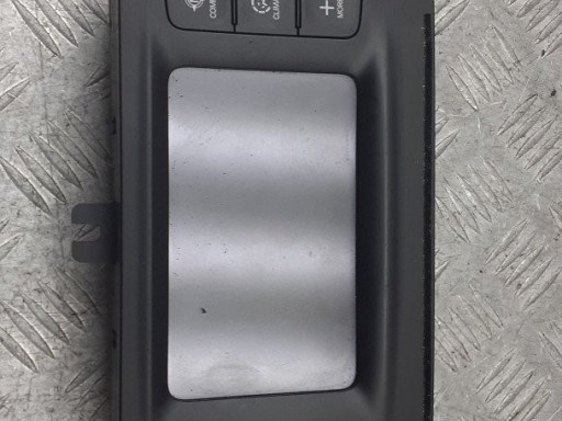  68237070AE Chrysler