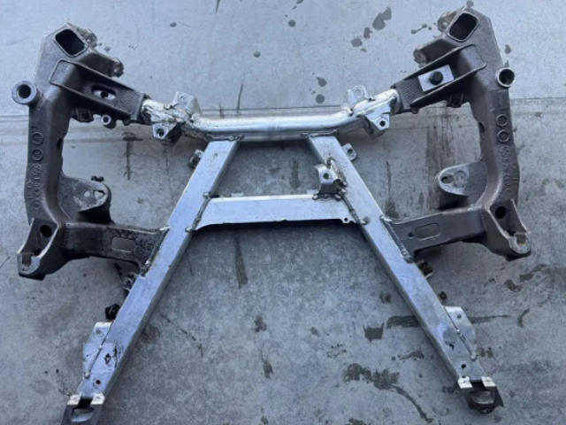 1092868 BMW 