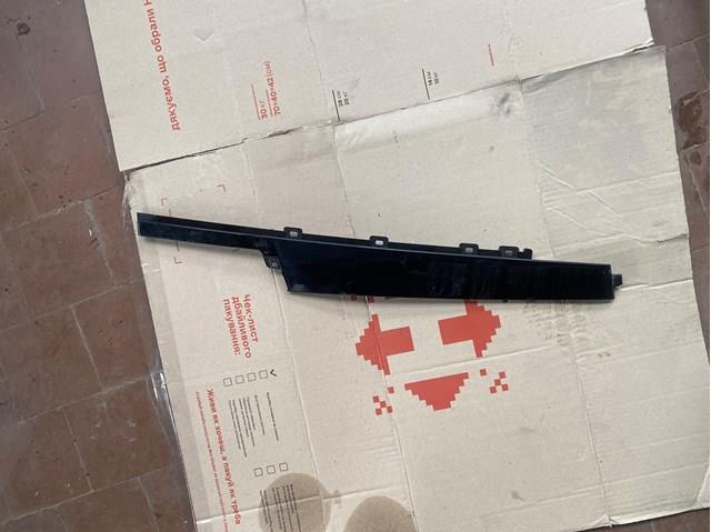 Купити LR105995 Land Rover 