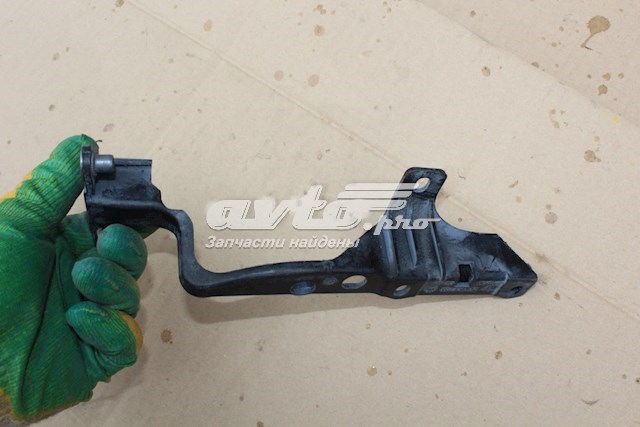 Купити 7L0805733 Porsche Кронштейн передньої панелі, лівий