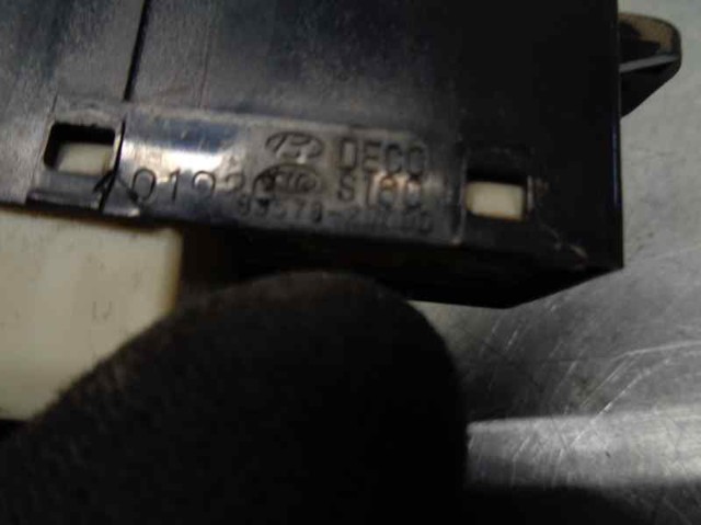 Купити 935782D000 Hyundai/Kia Кнопка вмикання двигуна склопідіймача передня права