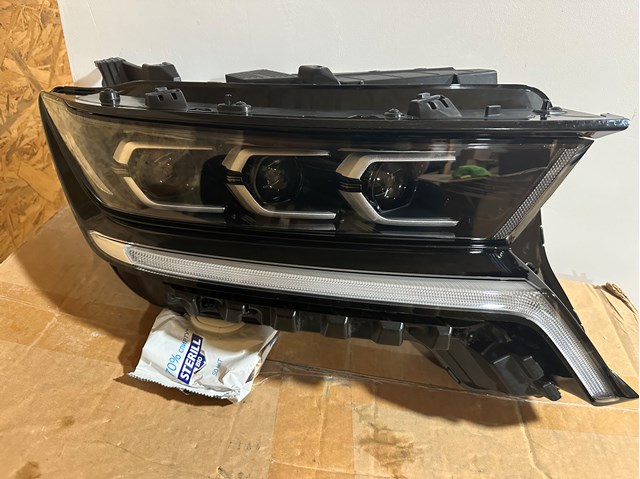 Купити 92102R5110 Hyundai/Kia Фара правая