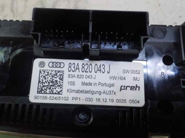  Блок управління кондиціонером Audi Q3 