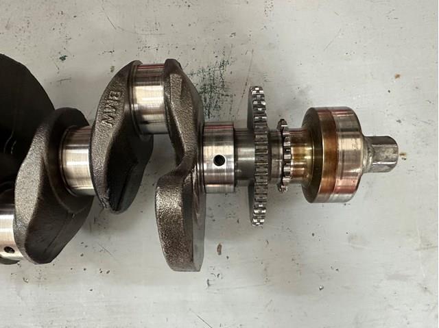 Колінчастий вал BMW 11212212762