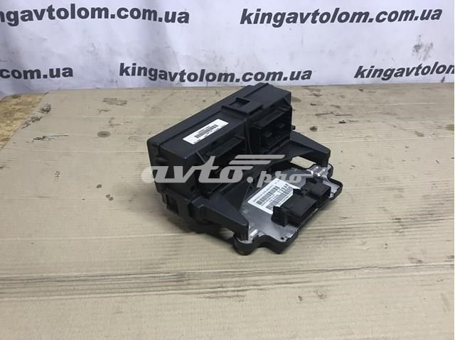 04692114AC Chrysler 