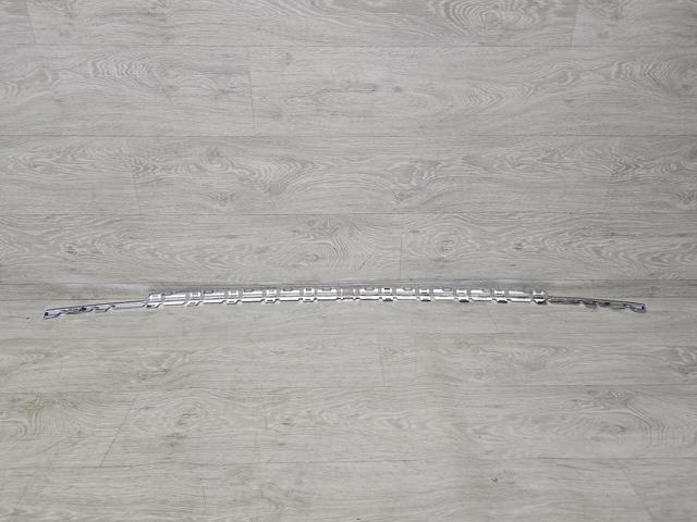 Купити PVG99202MA Signeda Молдинг заднього бампера, центральний