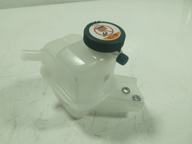 Бачок розширювальний Toyota G91H0K0020