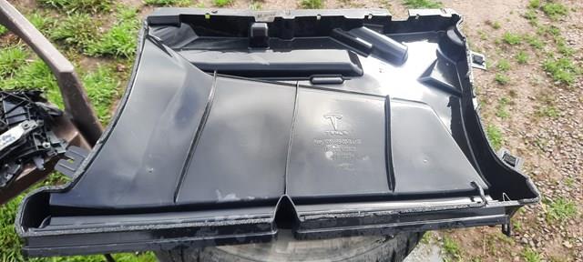 106046600B Tesla 