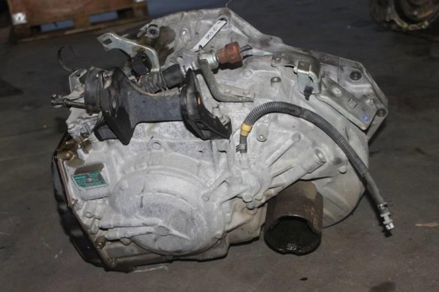 Купити AW3119090M Mazda 
