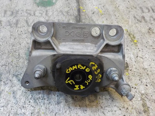 Подушка (опора) двигуна ліва/права 112202843R Renault (RVI)