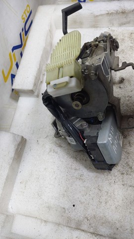  Renault (RVI) 488102596R ціна, від 90.76 USD