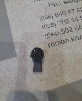Акустична паркувальна система Mazda B0J867UC151 ціна, від 117.95 USD