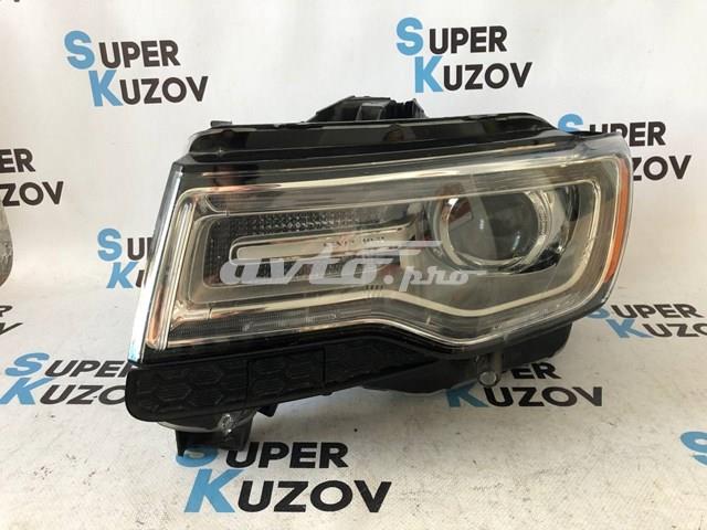 Фара передня права Chrysler 68111000AB