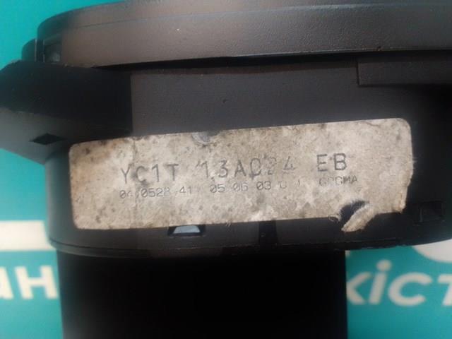 YC1T13A024 Ford 