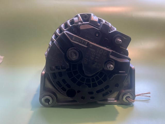 Генератор автомобільний General Motors 0124425020