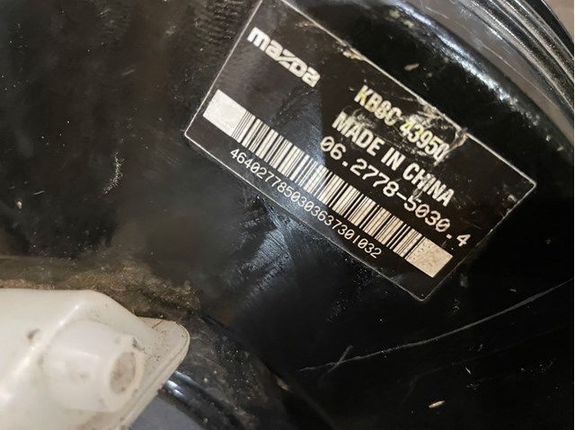 KB8C43950 Mazda 