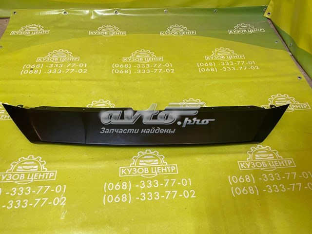 Купити B63B50033A27 Mazda Молдинг решітки радіатора, верхній